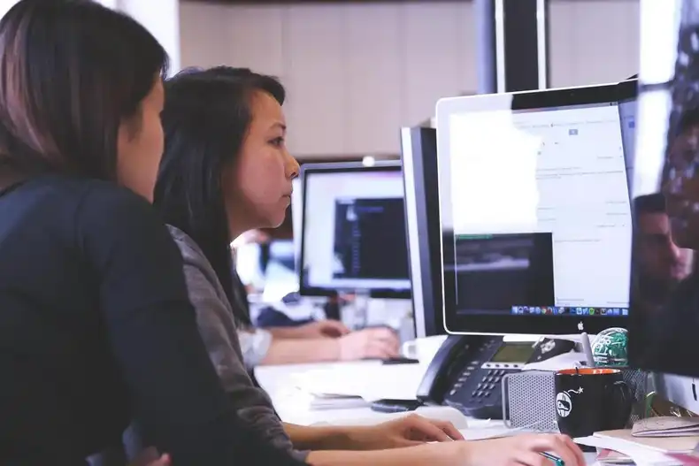 Key features for digital signage cloud software
