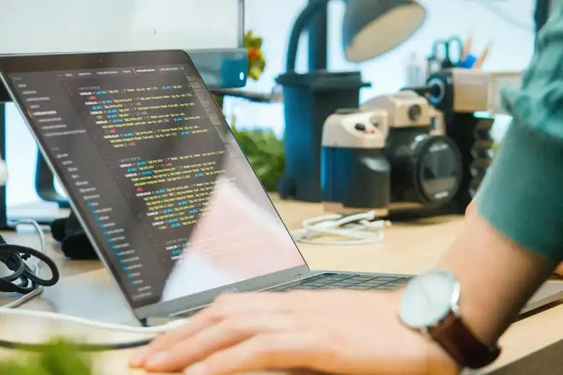 How to deploy programmable digital sigange