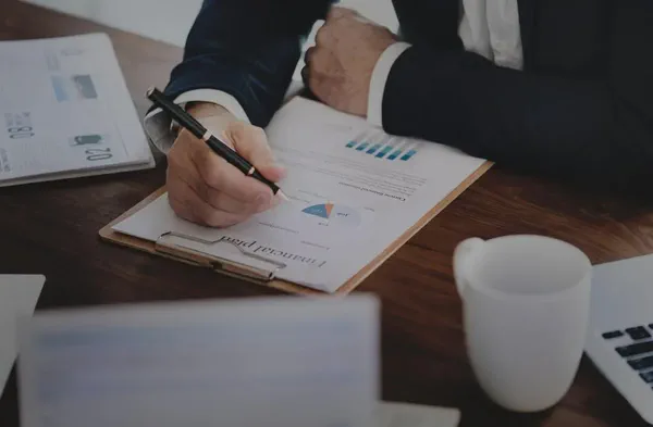 This image is of business KPIs in the SaaS industry that can now be displayed on a digital signage dashboard.