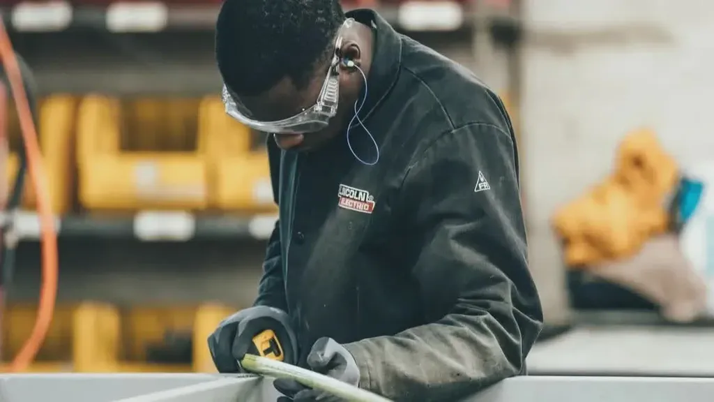 Digital Signage for Manufacturing